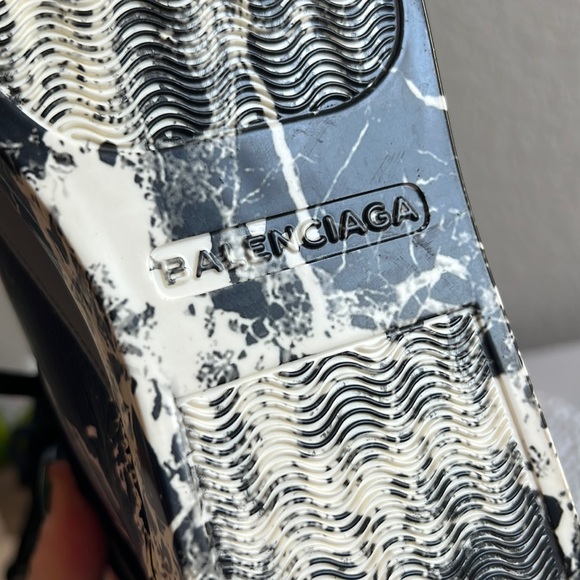 Balenciaga High Top Black & White Marble Sneakers Size 36 - Picture 5 of 14